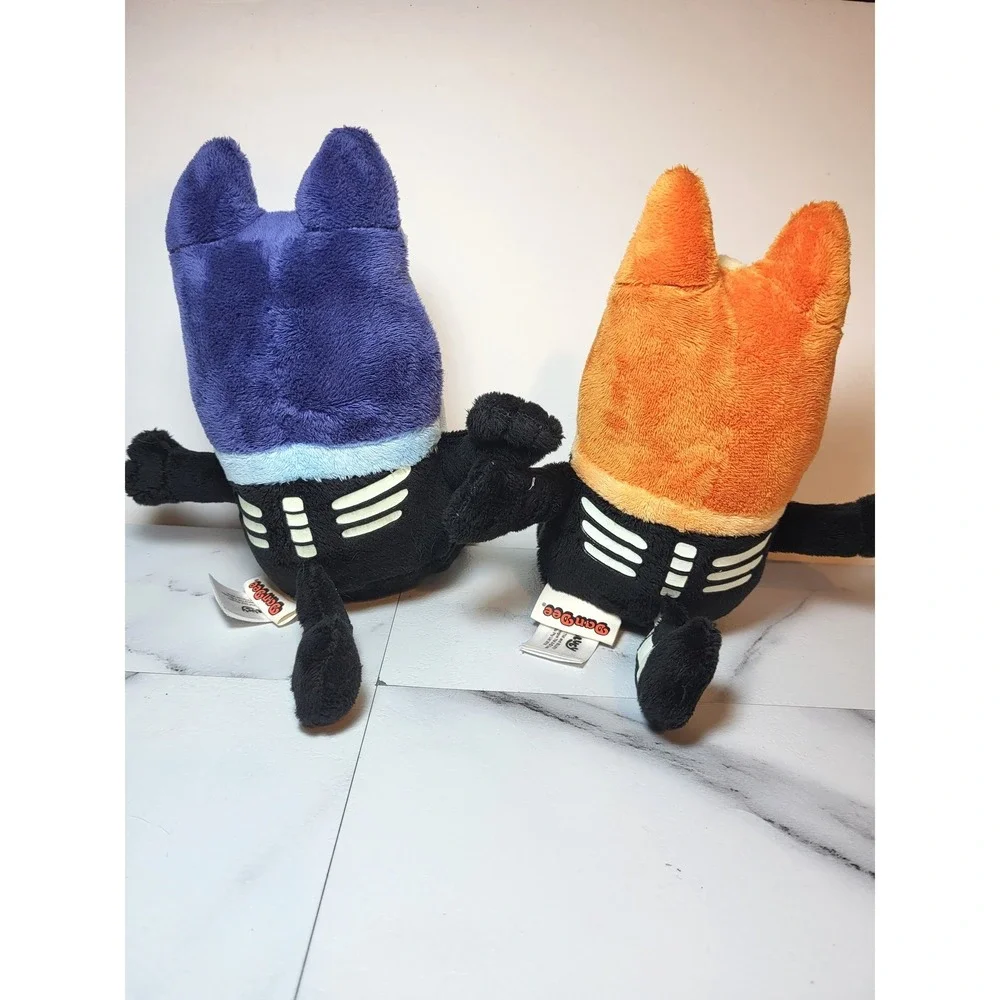 Bluey and Bingo Glow-In-The-Dark Skeleton Costume Plush‎ by Dan Dee
